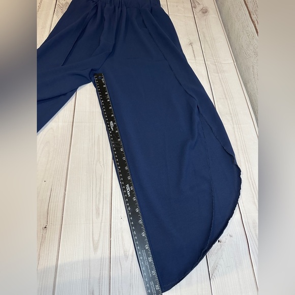 Navy Women's Wide-Leg Wrap Pants Size Small
Vacation Summer Spring Travel Pants - Picture 5 of 6